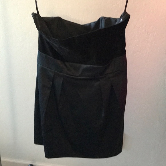 Banana Republic strapless dress - Picture 2 of 3